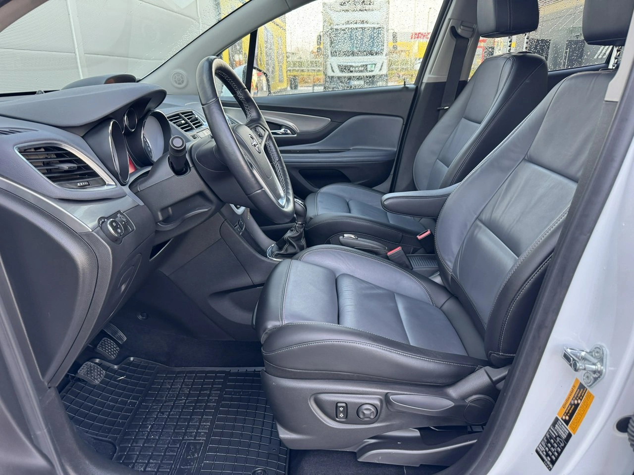 Opel Mokka - Zdjęcie 17