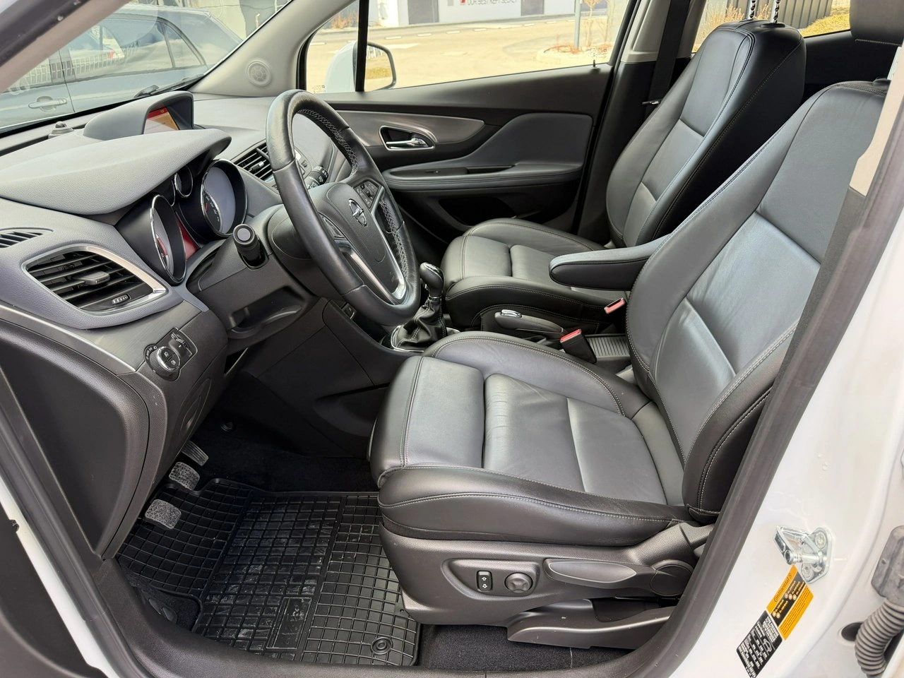 Opel Mokka - Zdjęcie 16