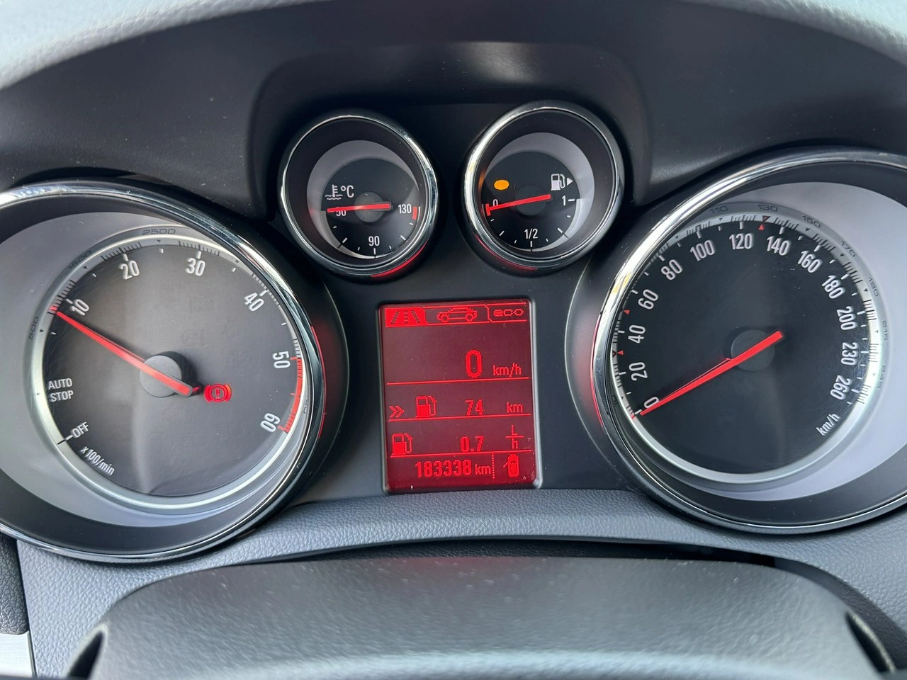 Opel Mokka - Zdjęcie 29