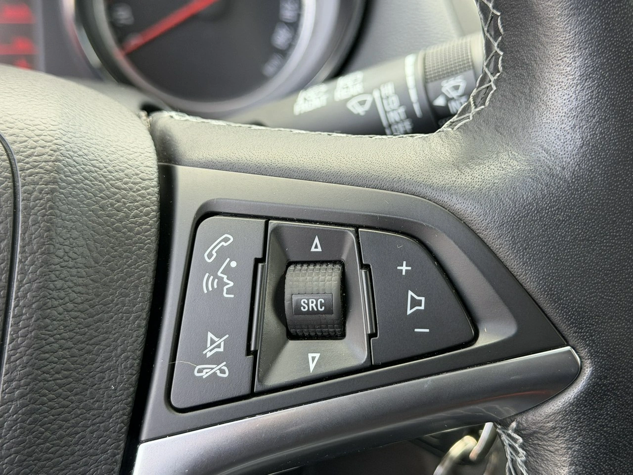 Opel Mokka - Zdjęcie 21