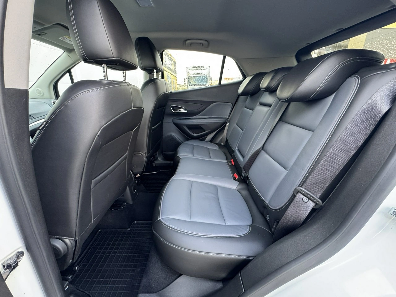 Opel Mokka - Zdjęcie 31