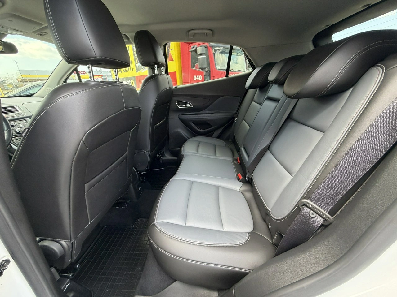 Opel Mokka - Zdjęcie 30