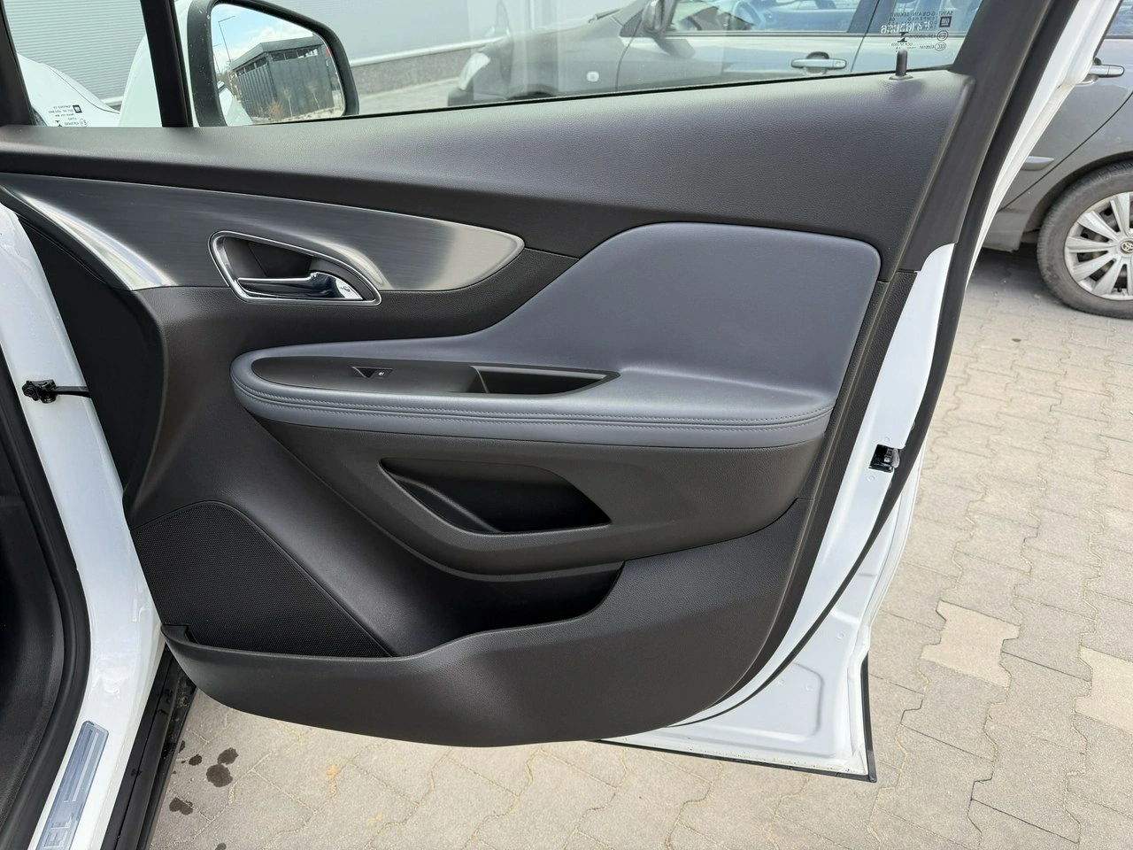 Opel Mokka - Zdjęcie 32