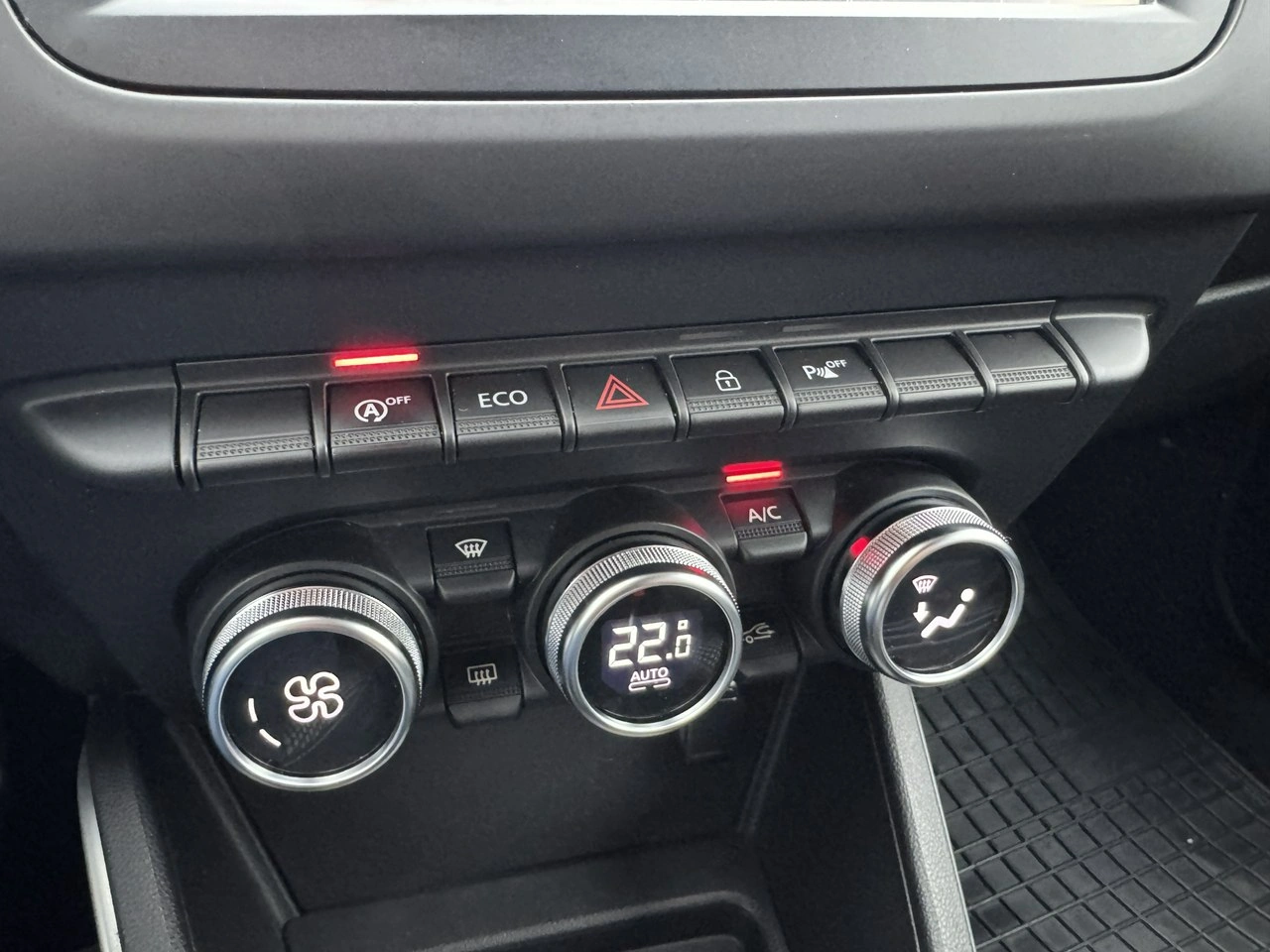 Dacia Duster - Zdjęcie 25