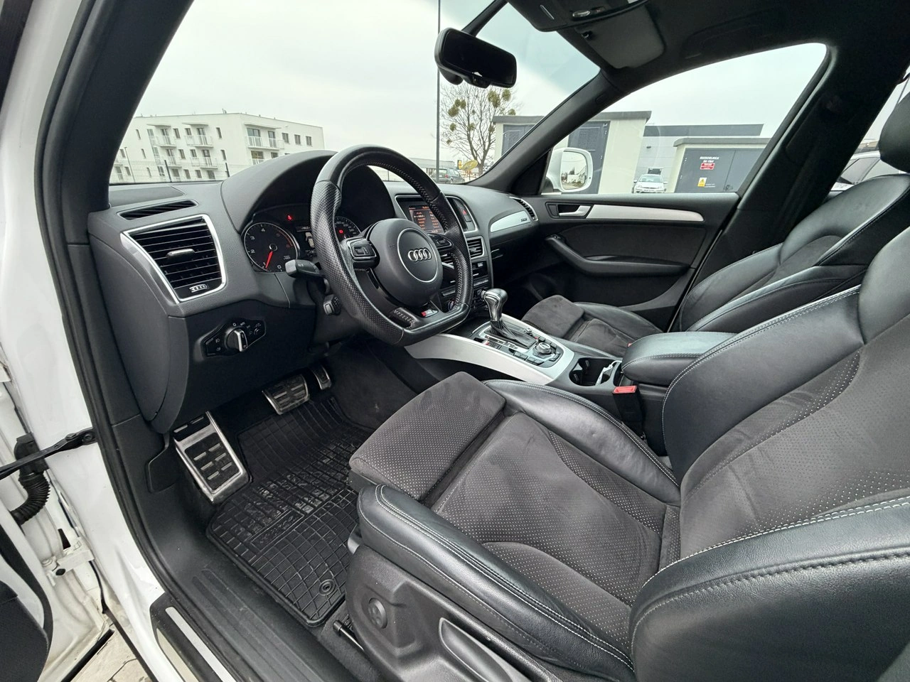 Audi Q5 - Zdjęcie 17