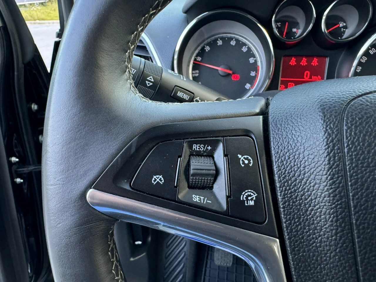 Opel Mokka - Zdjęcie 20