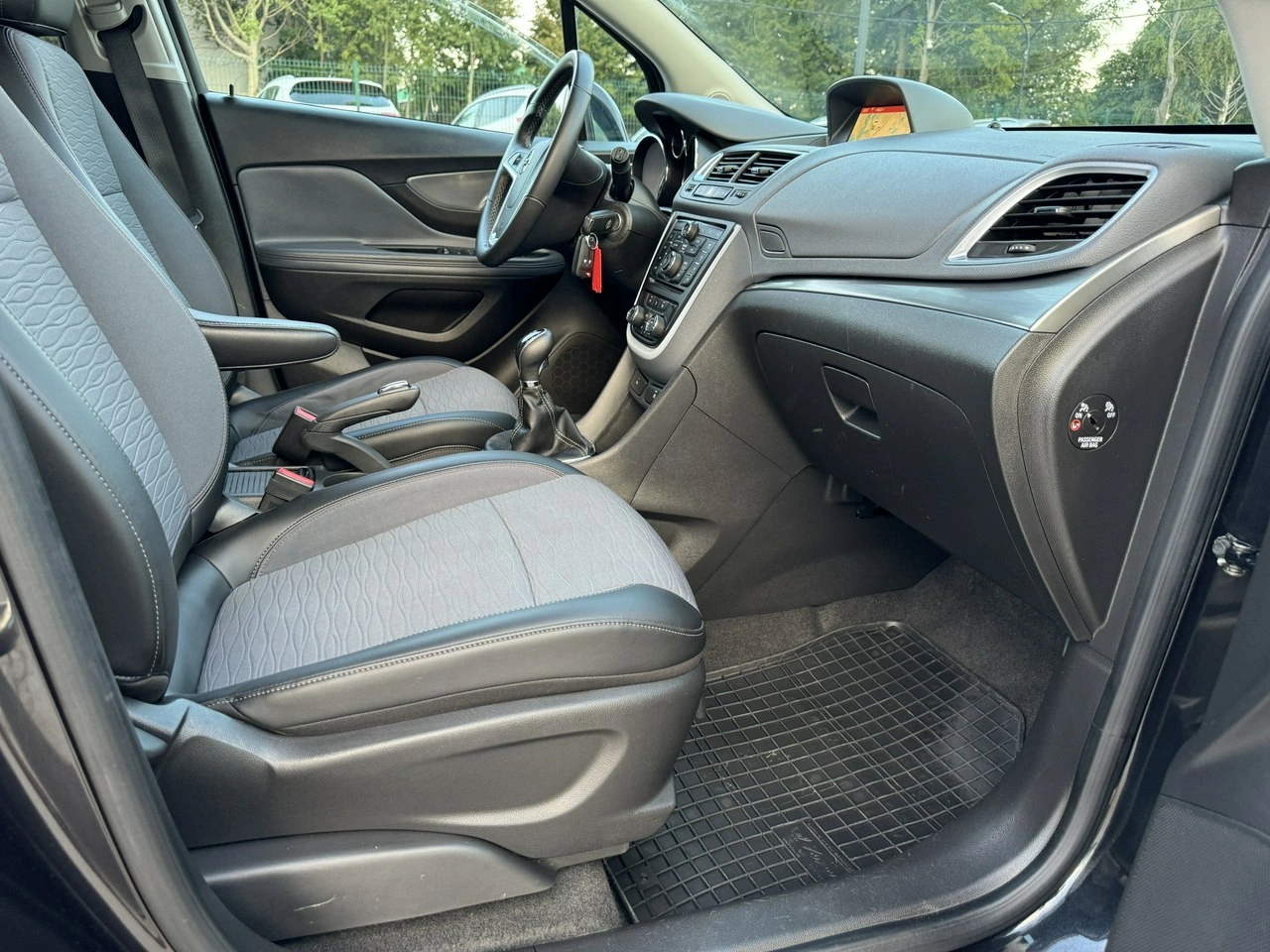 Opel Mokka - Zdjęcie 32