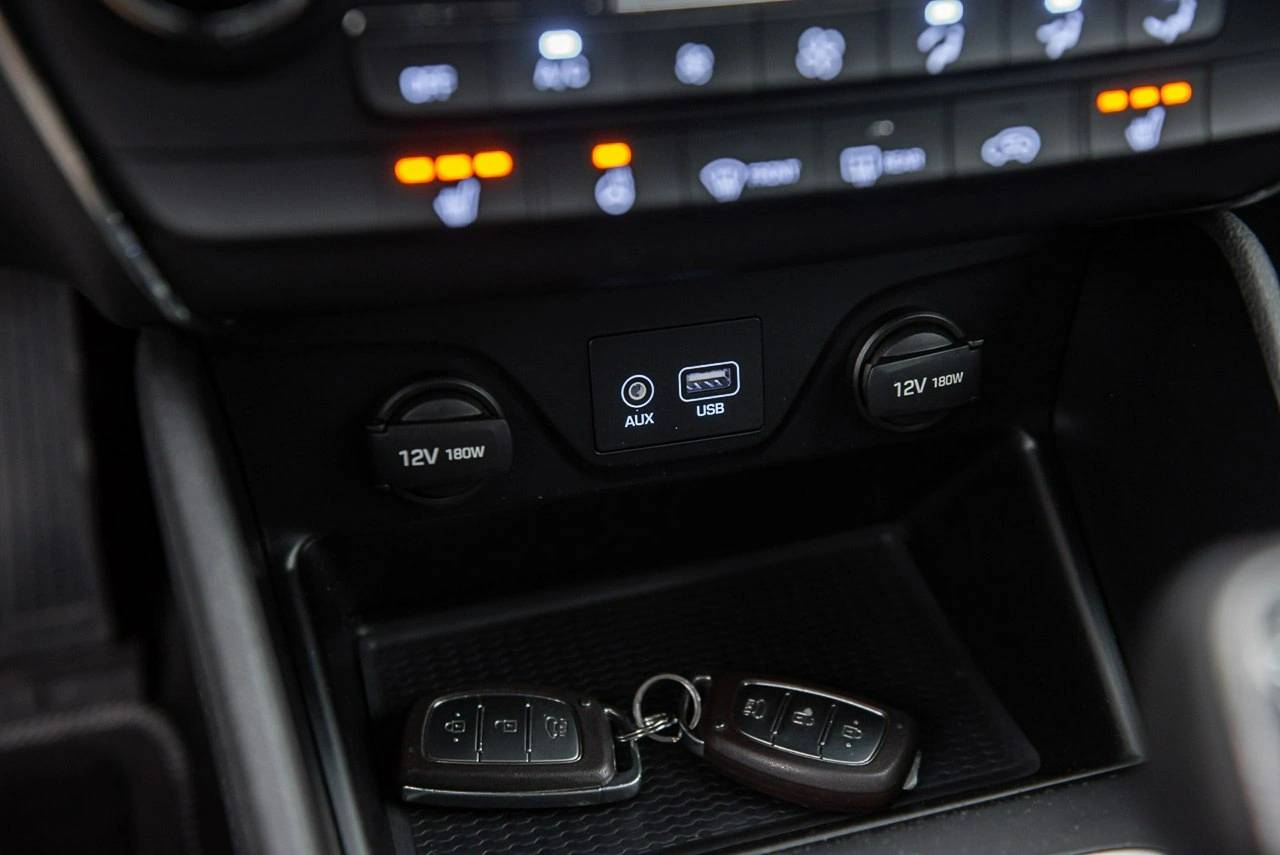 Hyundai Tucson - Zdjęcie 23