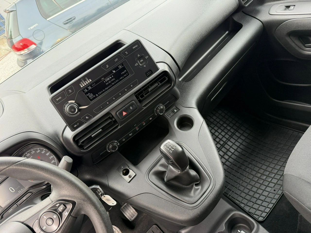 Opel Combo - Zdjęcie 18