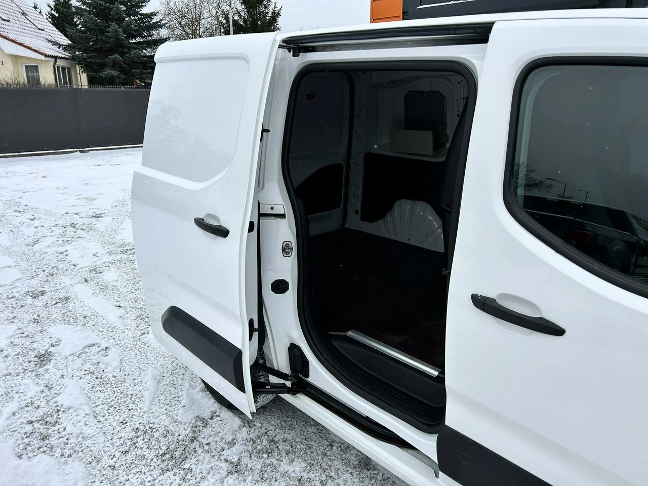 Opel Combo - Zdjęcie 27