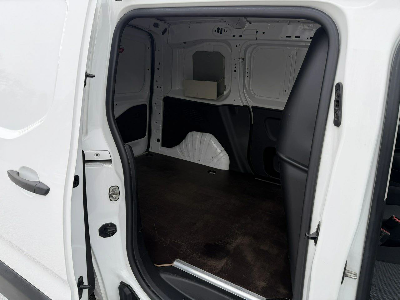 Opel Combo - Zdjęcie 27