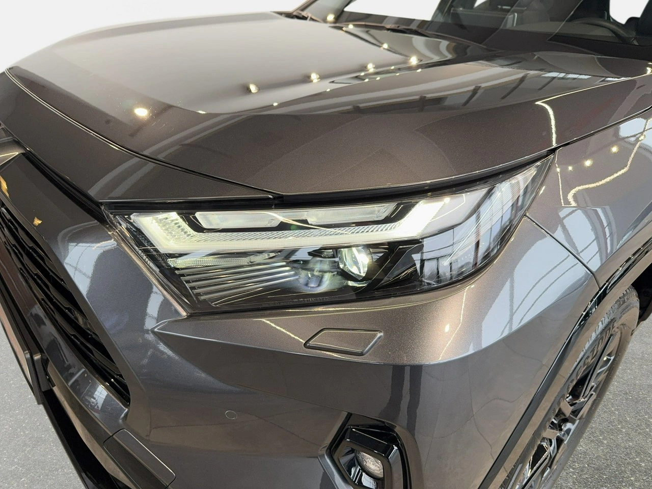 Toyota RAV-4 - Zdjęcie 8