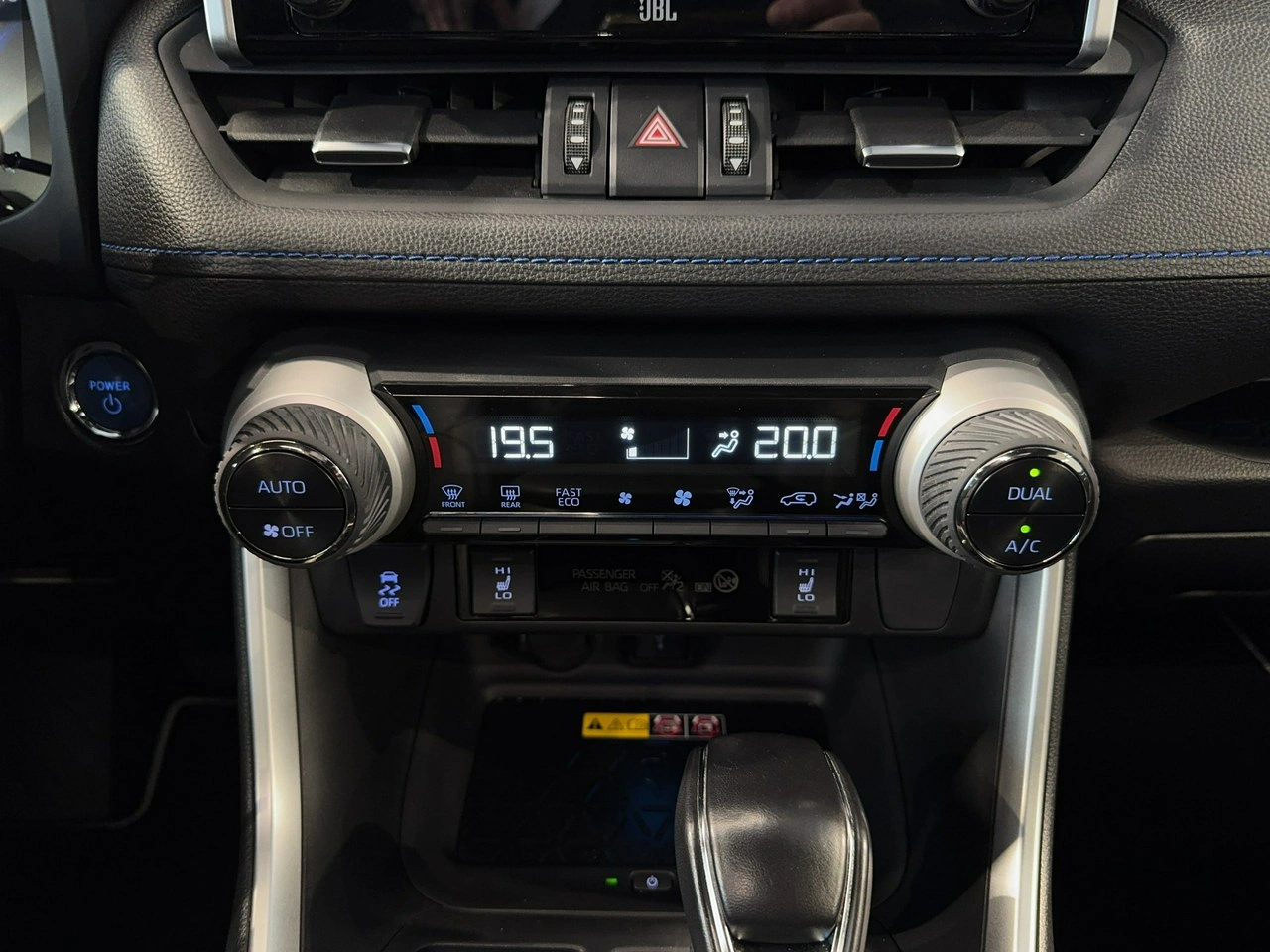 Toyota RAV-4 - Zdjęcie 26