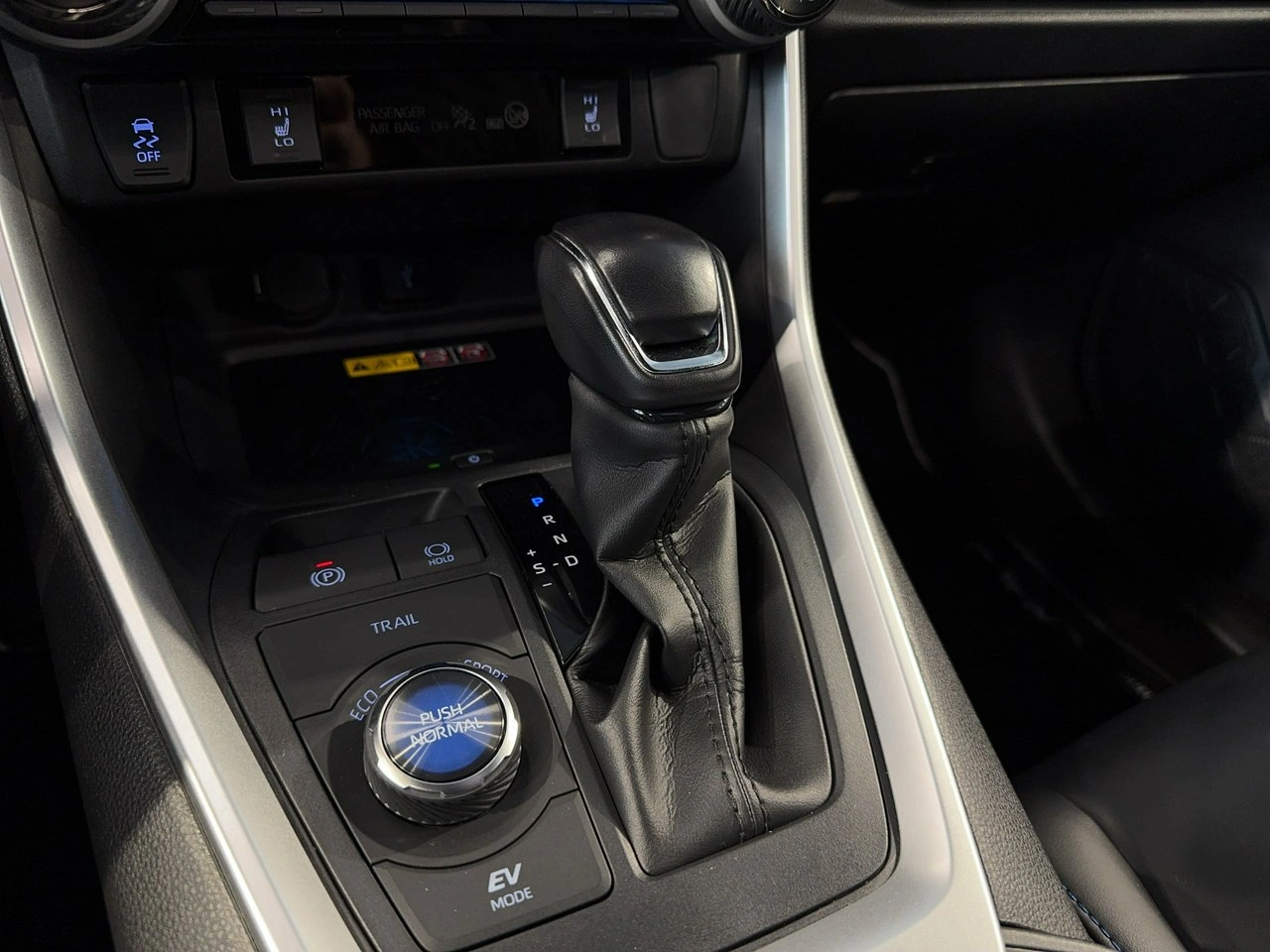 Toyota RAV-4 - Zdjęcie 27