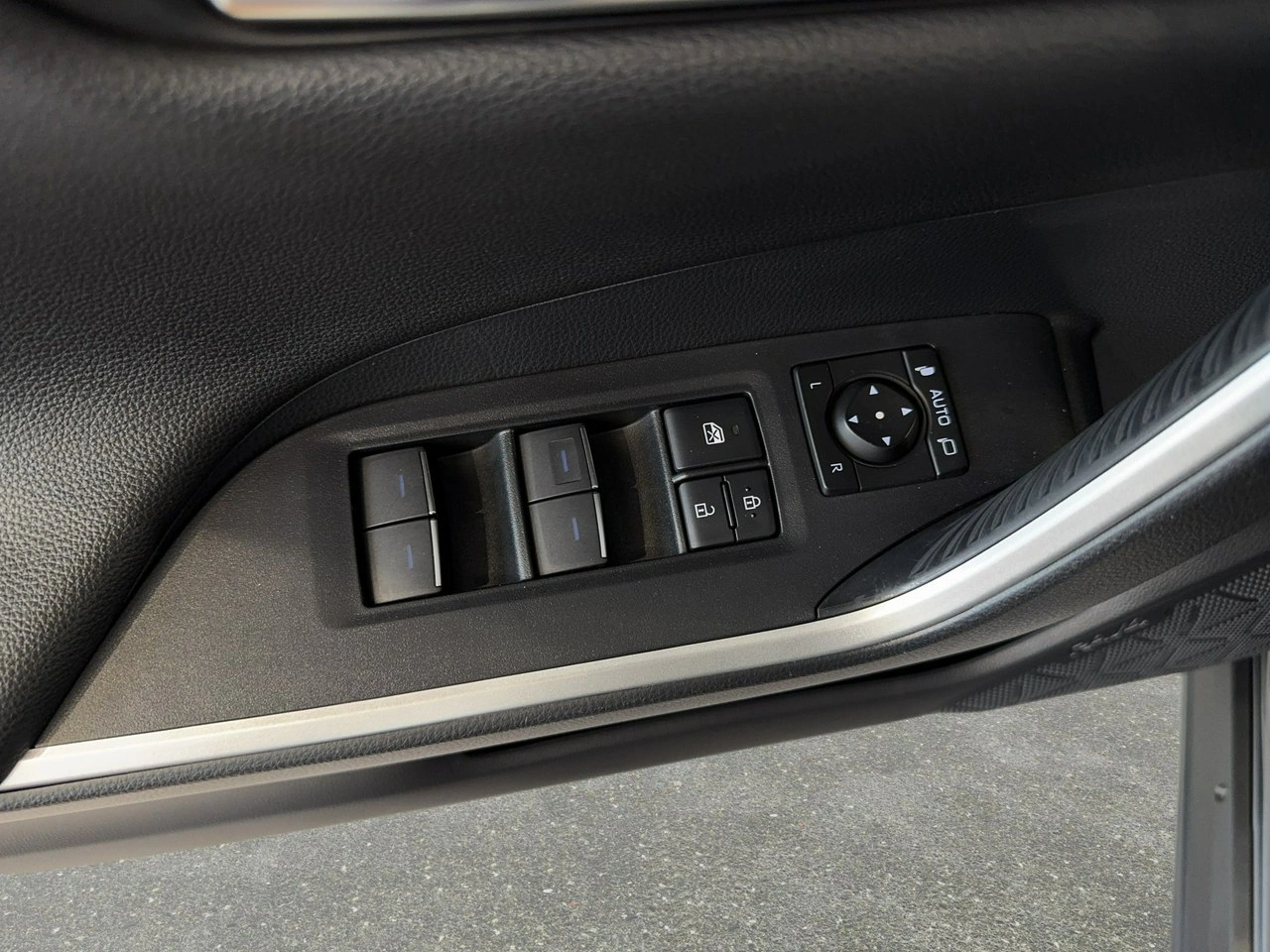 Toyota RAV-4 - Zdjęcie 31