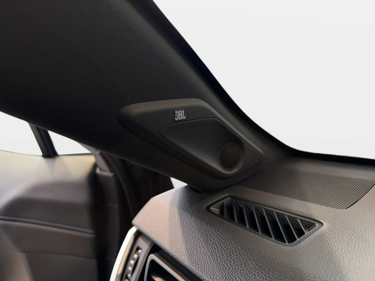 Toyota RAV-4 - Zdjęcie 32