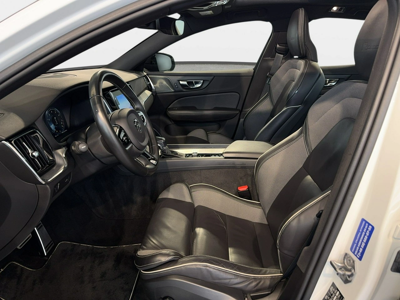 Volvo S60 - Zdjęcie 11