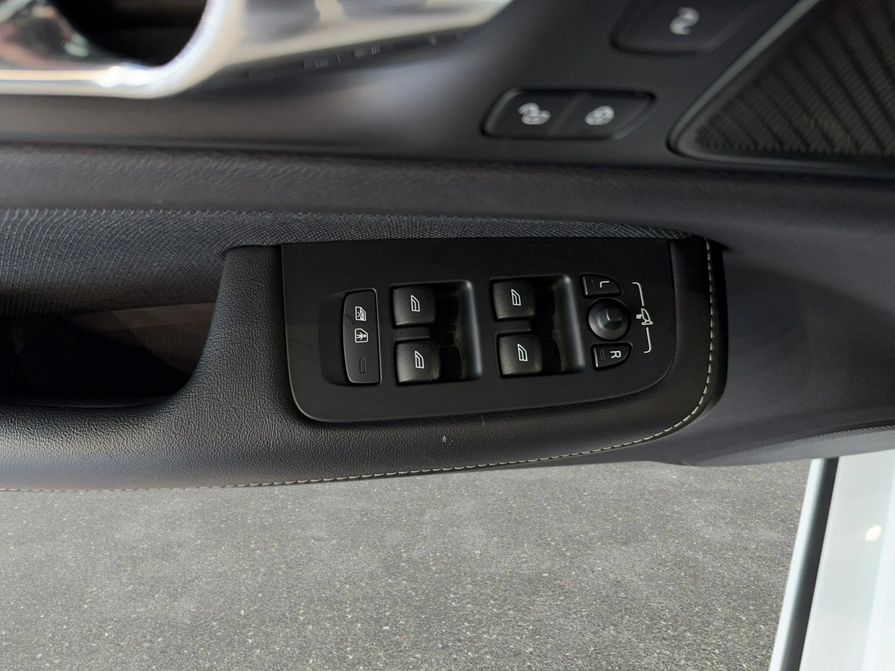 Volvo S60 - Zdjęcie 31