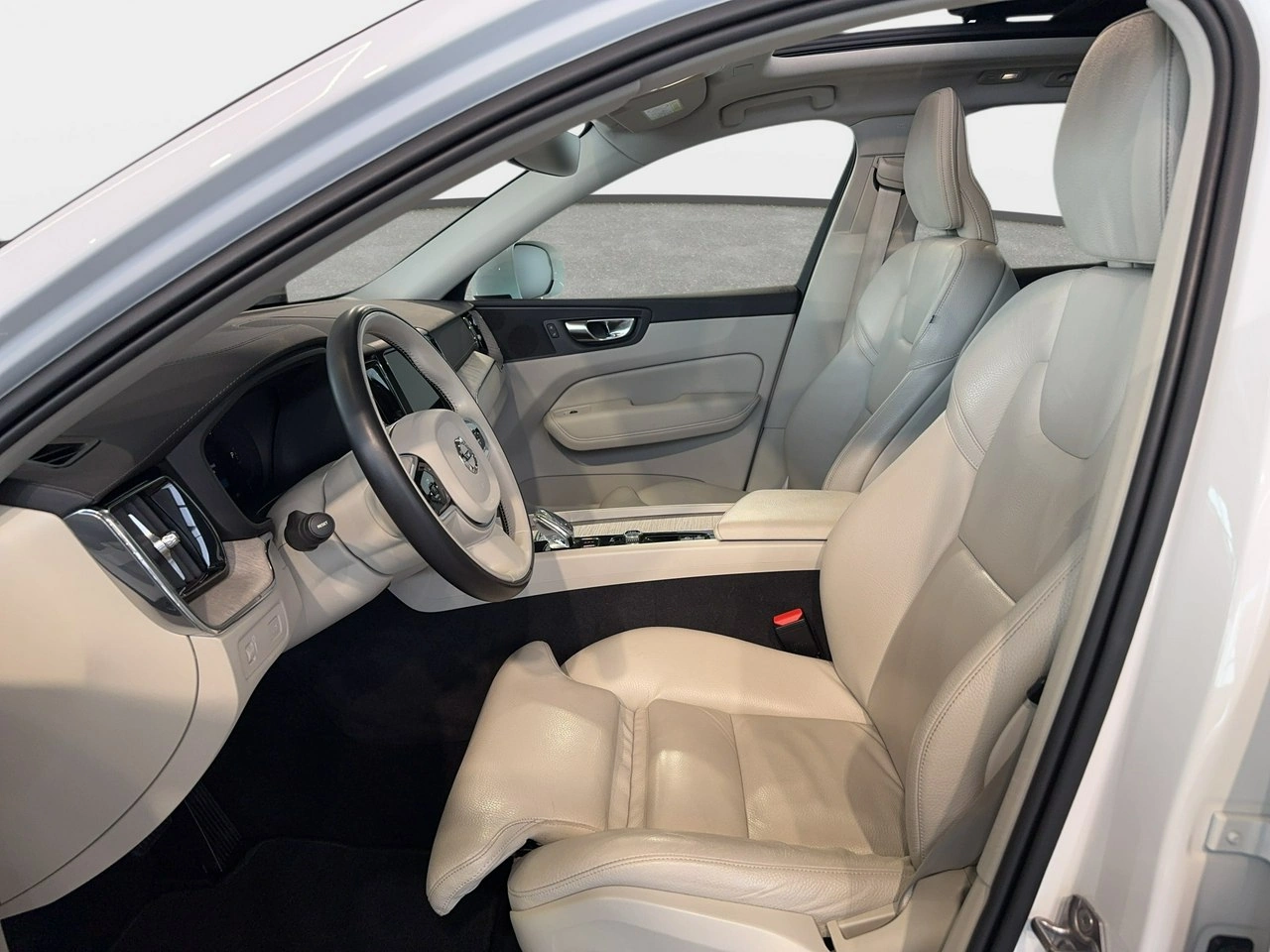 Volvo XC 60 - Zdjęcie 11