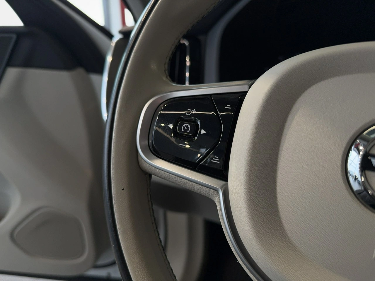 Volvo XC 60 - Zdjęcie 20