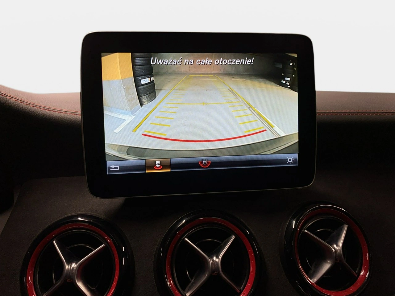 Mercedes CLA 45 AMG - Zdjęcie 28