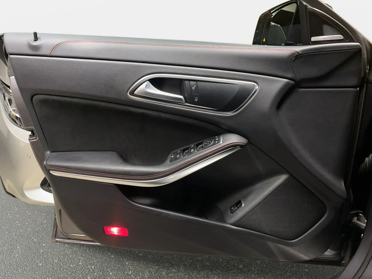 Mercedes CLA 45 AMG - Zdjęcie 33