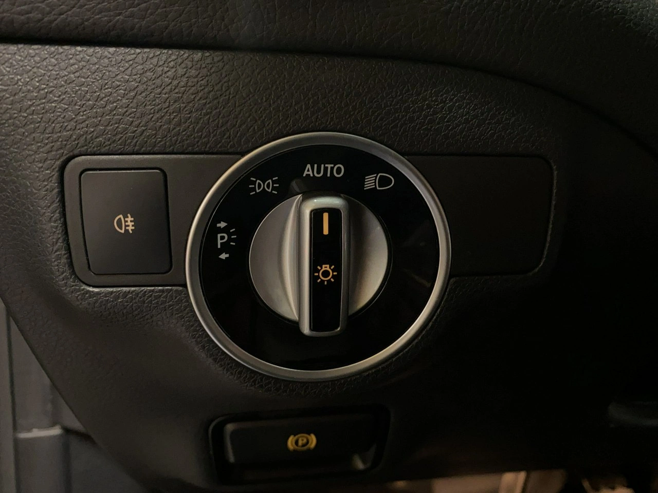 Mercedes CLA 45 AMG - Zdjęcie 35