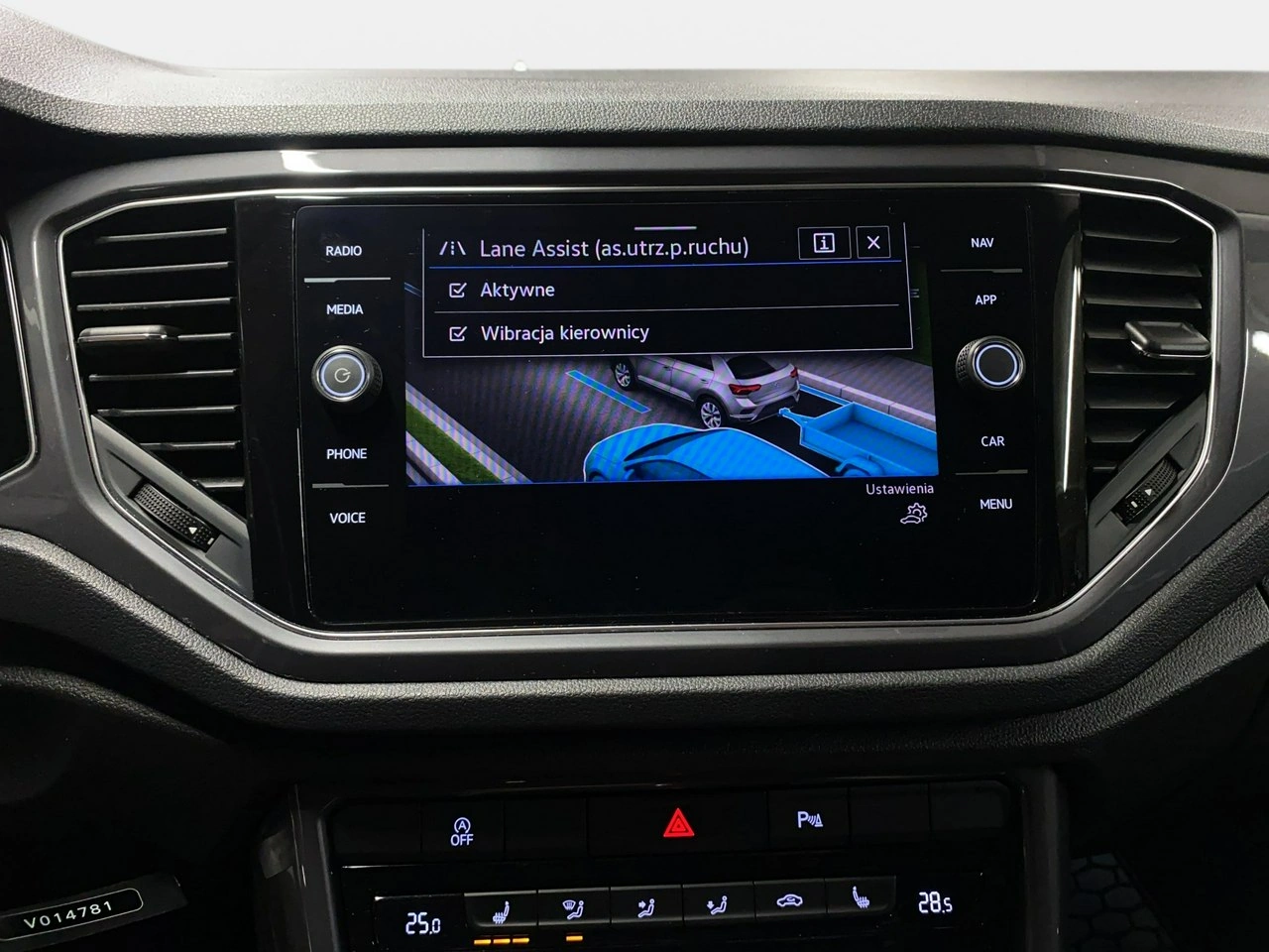 Volkswagen T-Roc - Zdjęcie 25