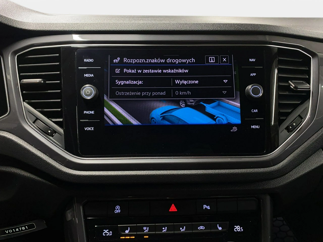 Volkswagen T-Roc - Zdjęcie 28