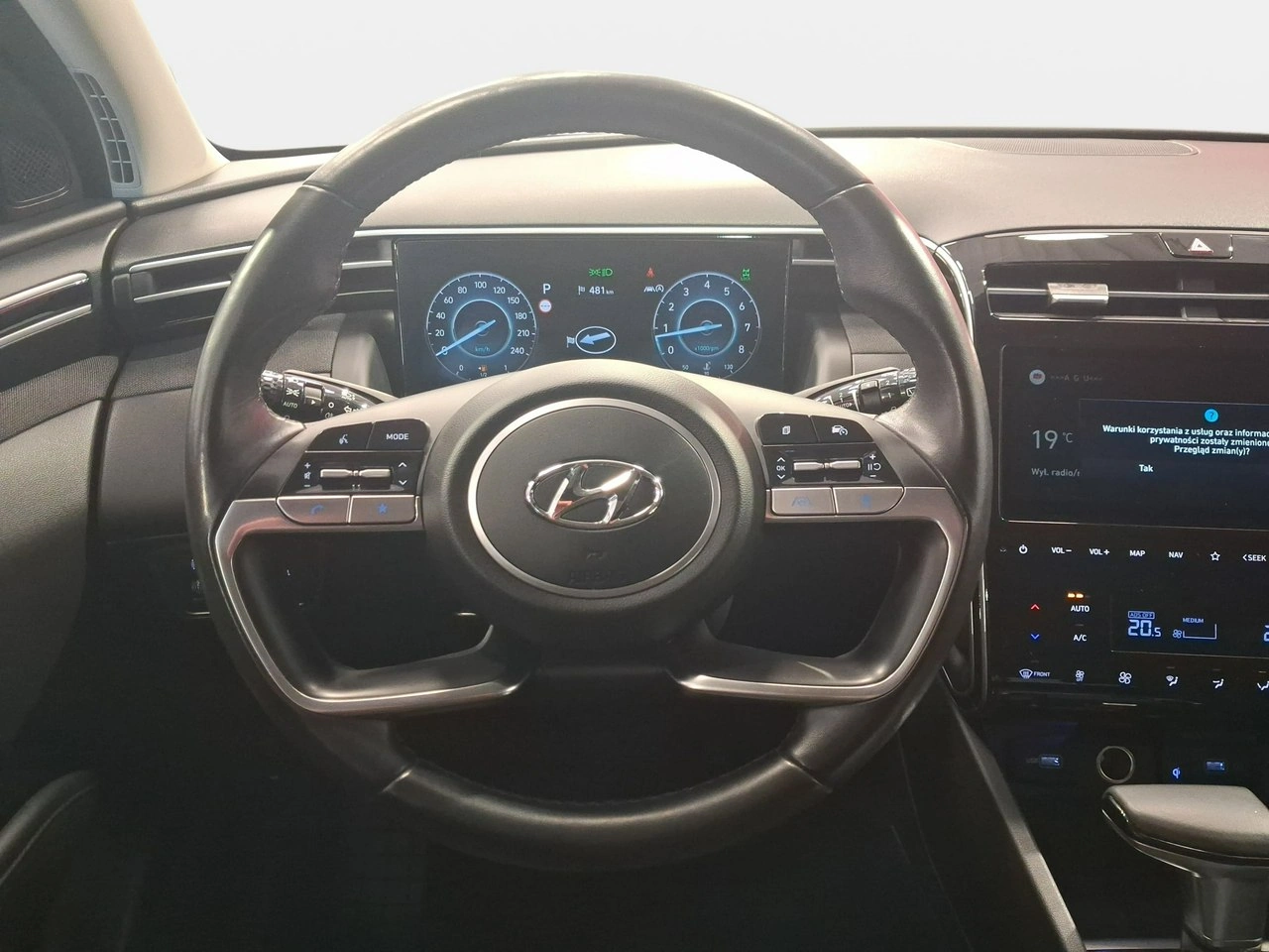 Hyundai Tucson - Zdjęcie 17