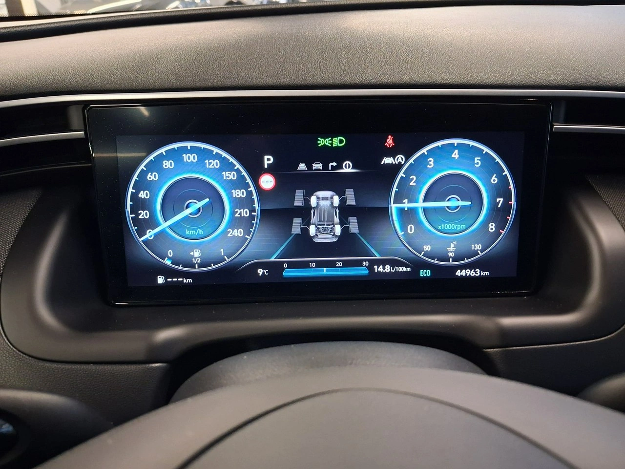 Hyundai Tucson - Zdjęcie 21