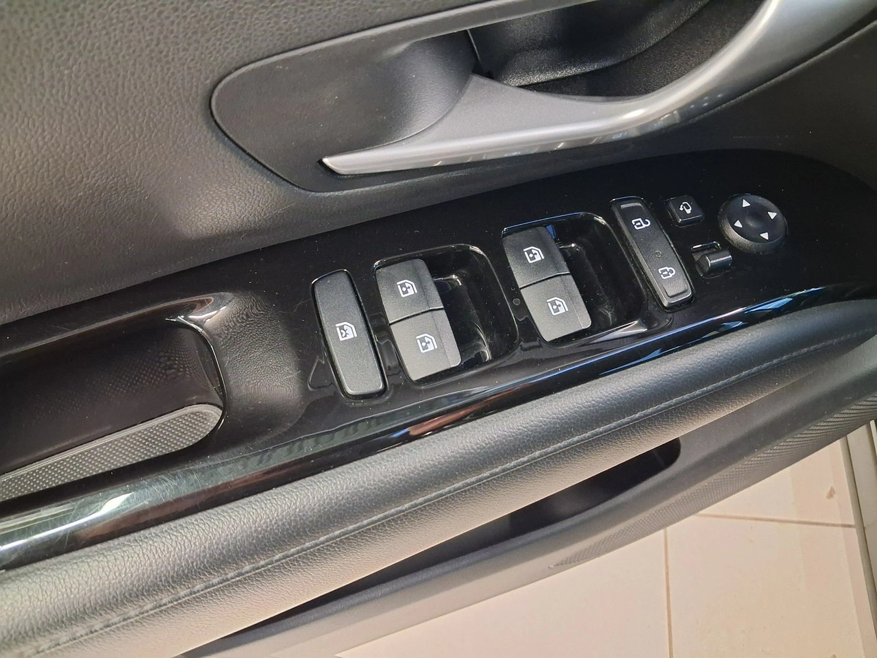 Hyundai Tucson - Zdjęcie 26