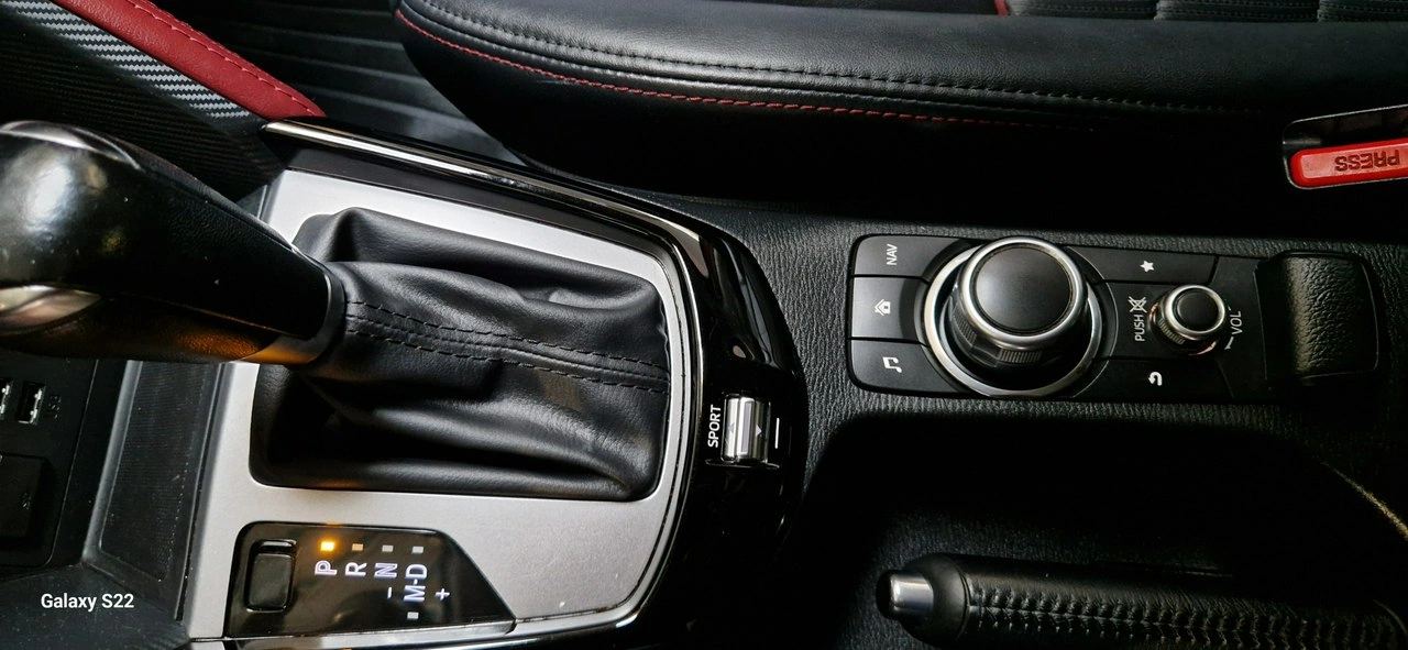 Mazda CX-3 - Zdjęcie 23