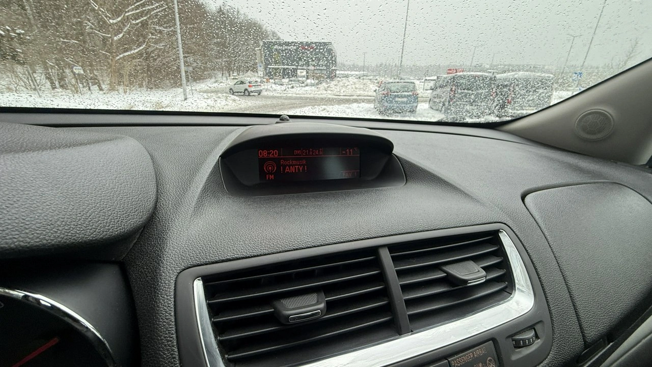 Opel Mokka - Zdjęcie 25