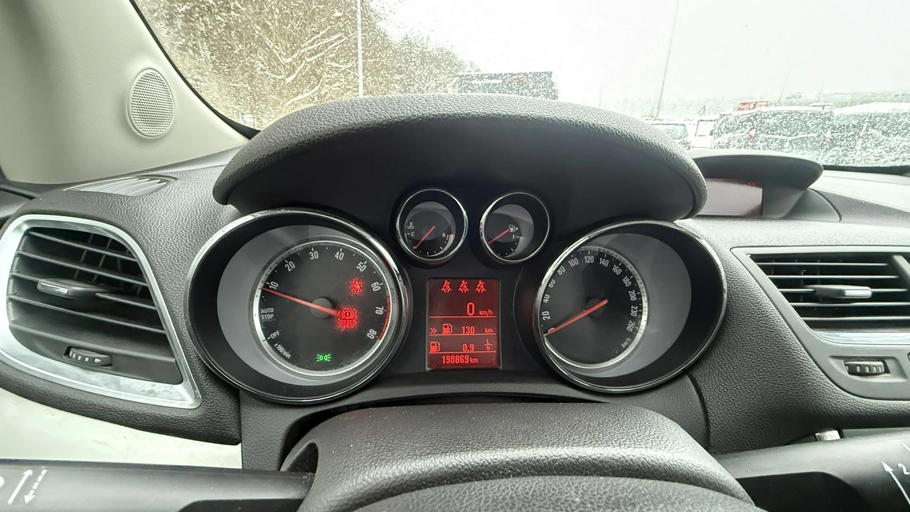 Opel Mokka - Zdjęcie 26