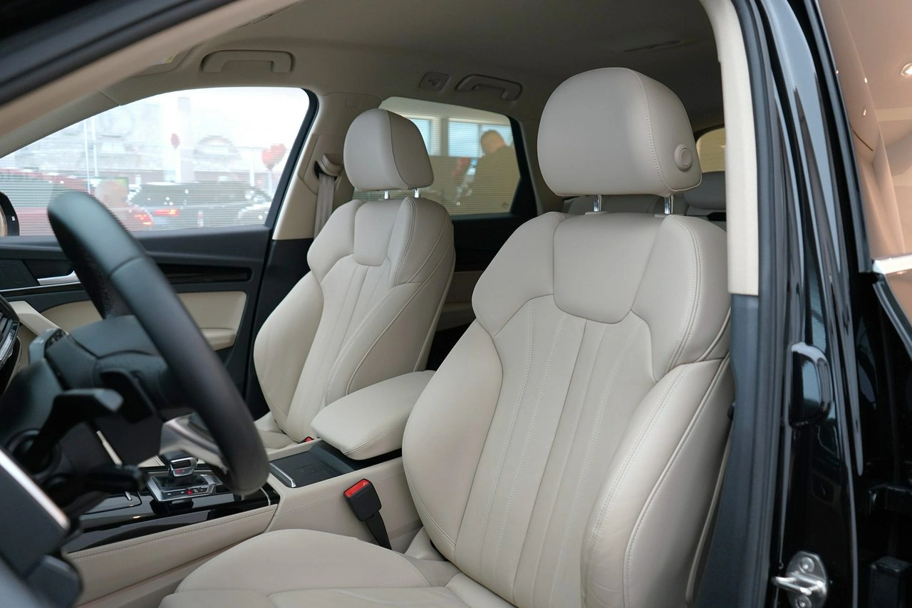 Audi Q5 - Zdjęcie 13