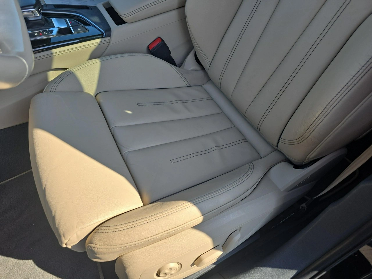 Audi A4 - Zdjęcie 11