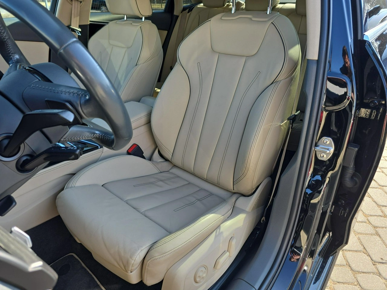 Audi A4 - Zdjęcie 17