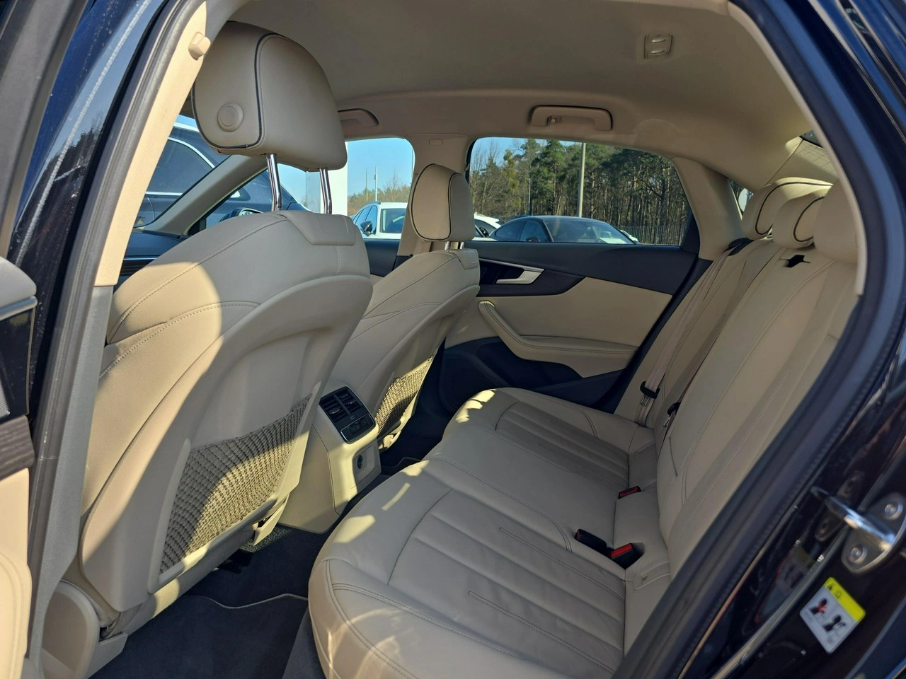 Audi A4 - Zdjęcie 20