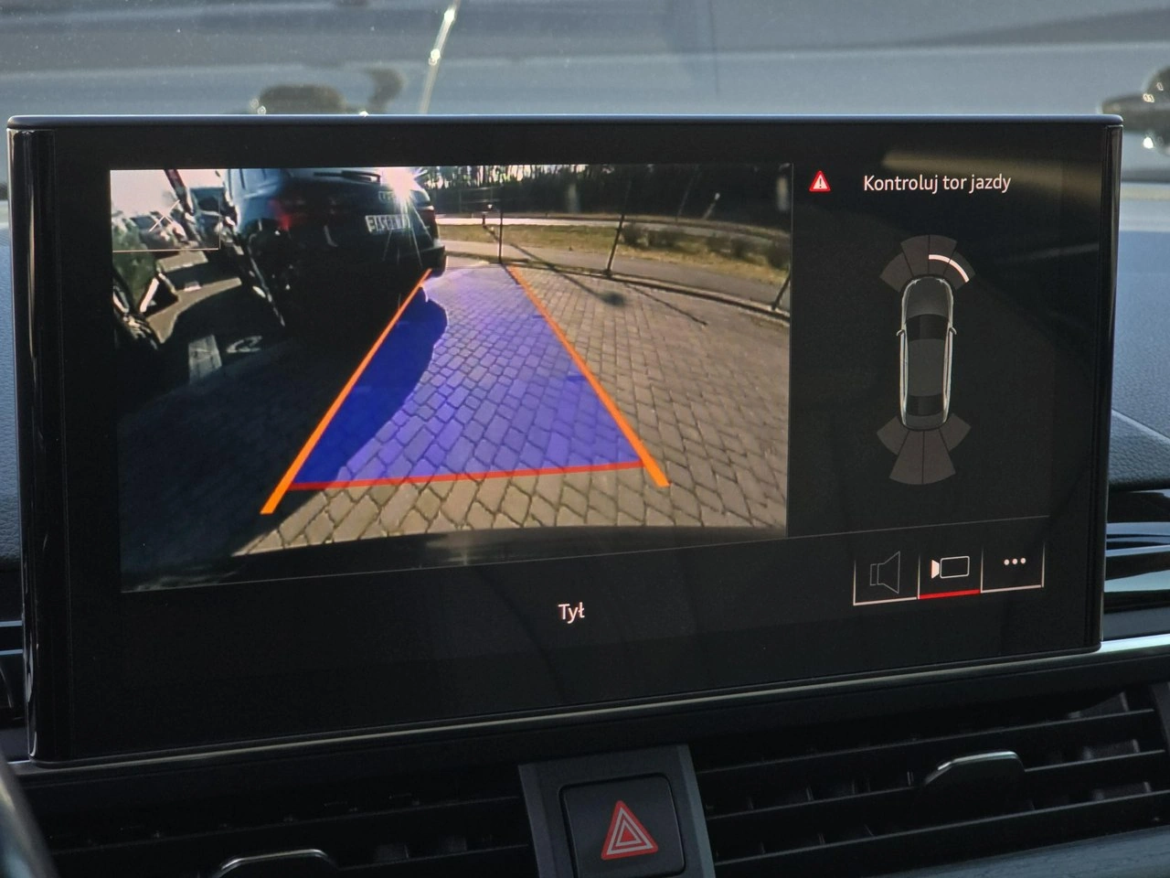 Audi A4 - Zdjęcie 22