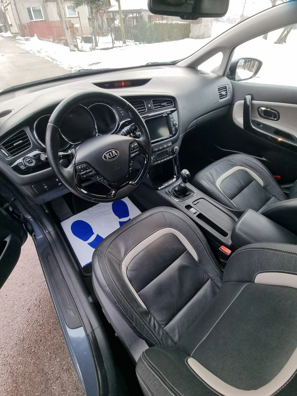 Kia Ceed - Zdjęcie 19