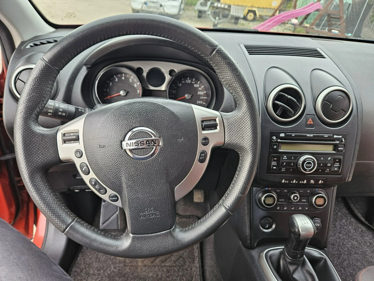 Nissan Qashqai - Zdjęcie 13