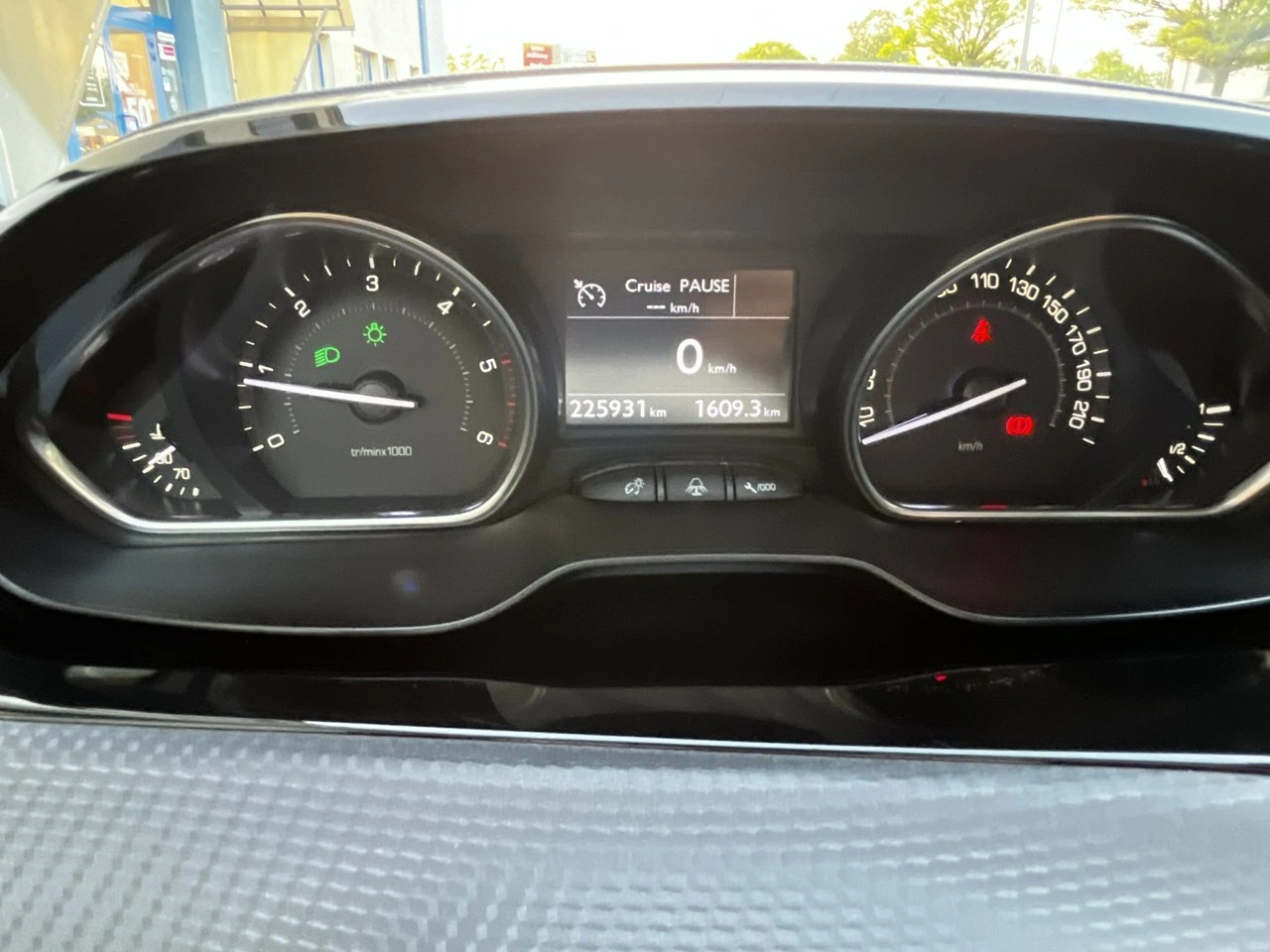 Peugeot 2008 - Zdjęcie 19