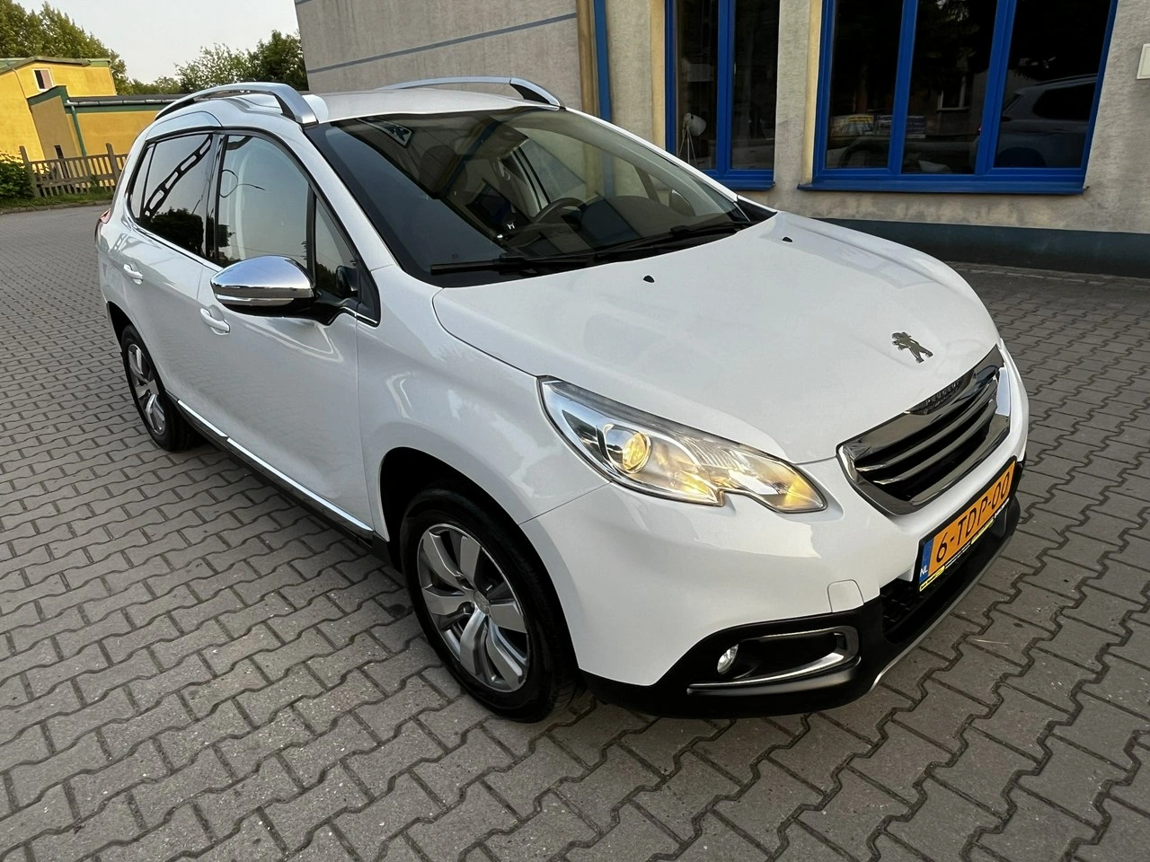 Peugeot 2008 - Zdjęcie 2