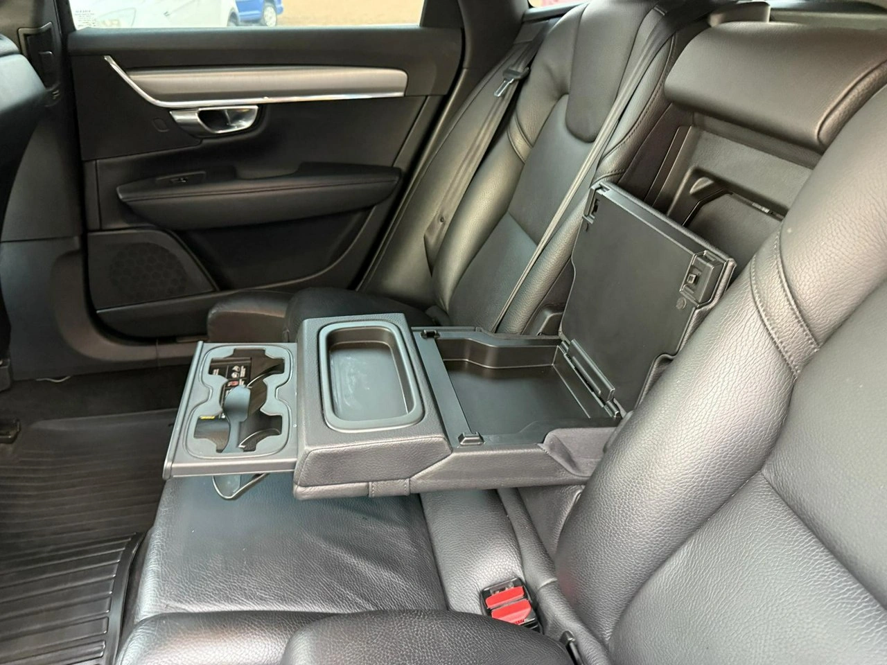 Volvo V90 - Zdjęcie 16