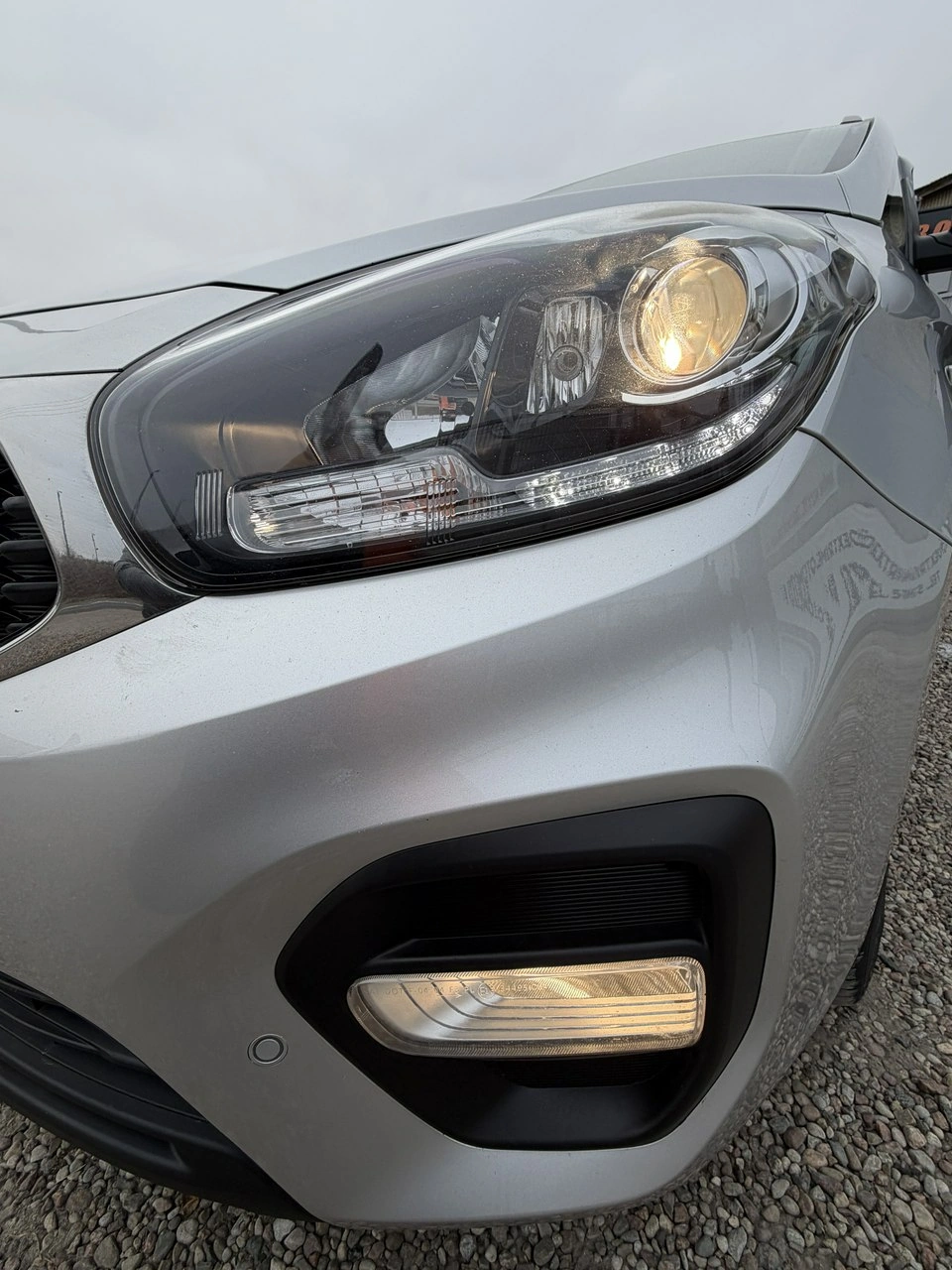 Kia Carens - Zdjęcie 17