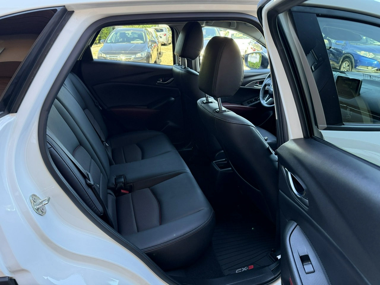 Mazda CX-3 - Zdjęcie 25