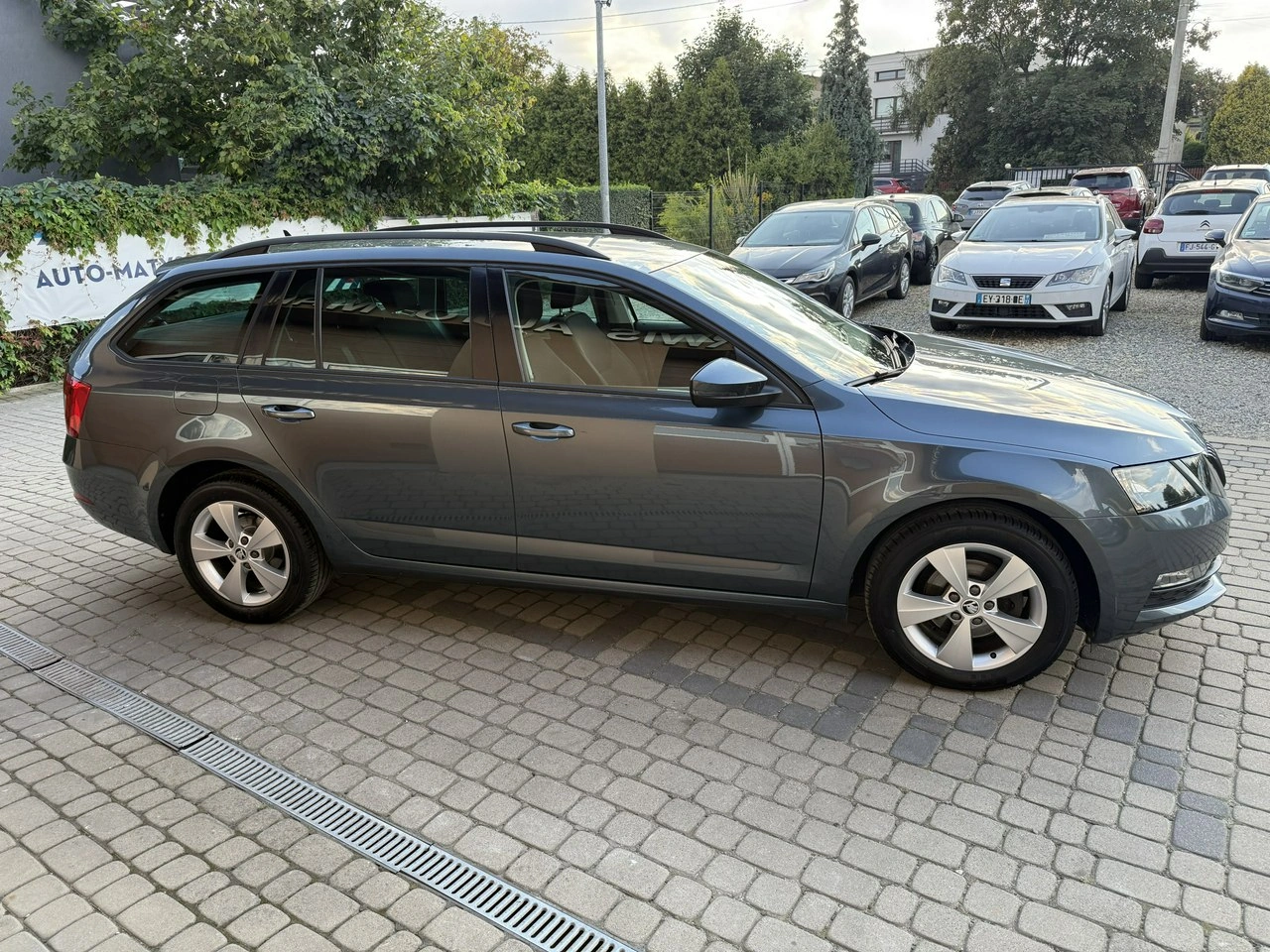Skoda Octavia - Zdjęcie 4