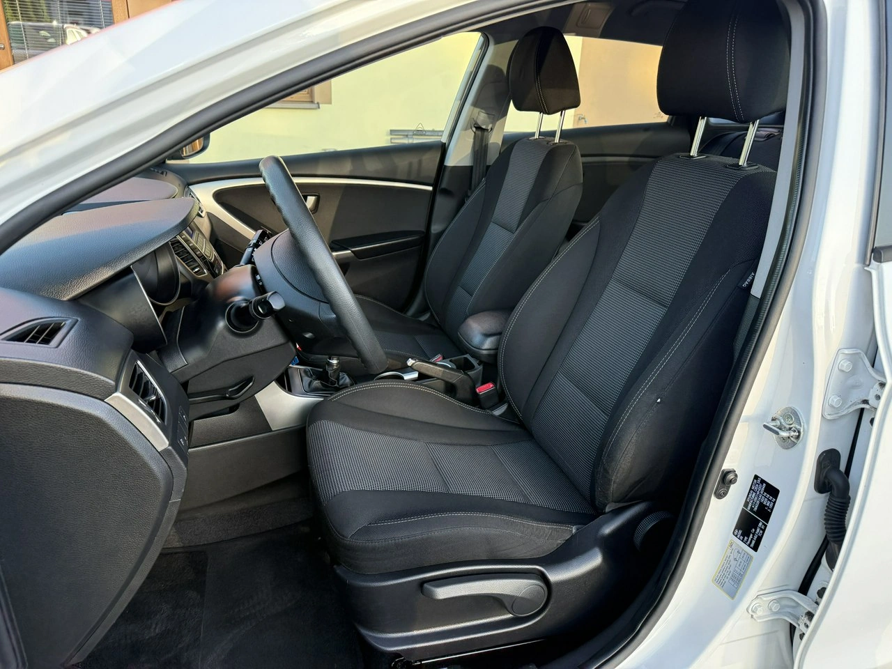 Hyundai i30 - Zdjęcie 17