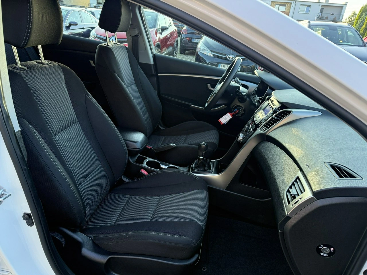 Hyundai i30 - Zdjęcie 19